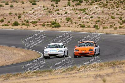 media/Jun-01-2025-CalClub SCCA (Sun) [[eae223c5dd]]/Group 5/Lap race/